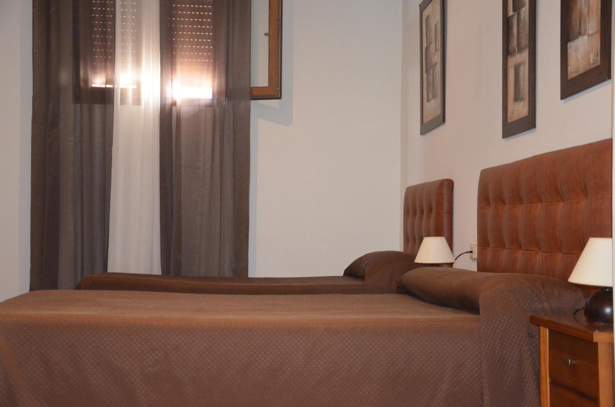 Hostal Mont Royal 알리칸테 외부 사진
