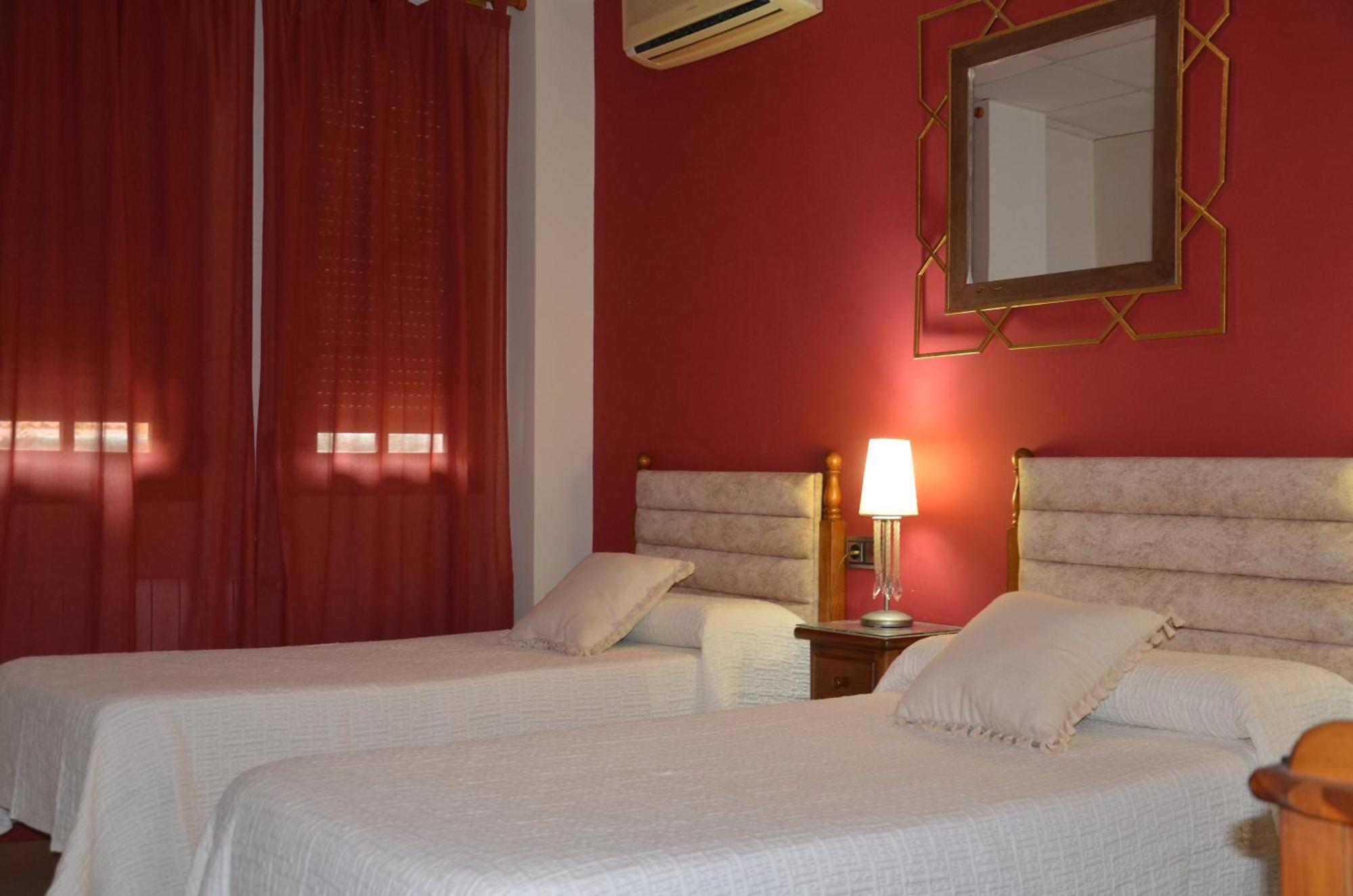 Hostal Mont Royal 알리칸테 외부 사진
