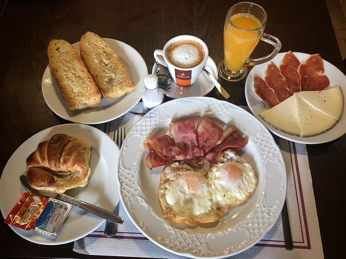 Hostal Mont Royal 알리칸테 외부 사진