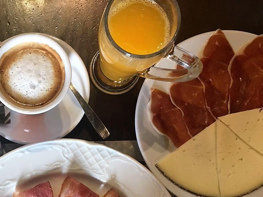 Hostal Mont Royal 알리칸테 외부 사진